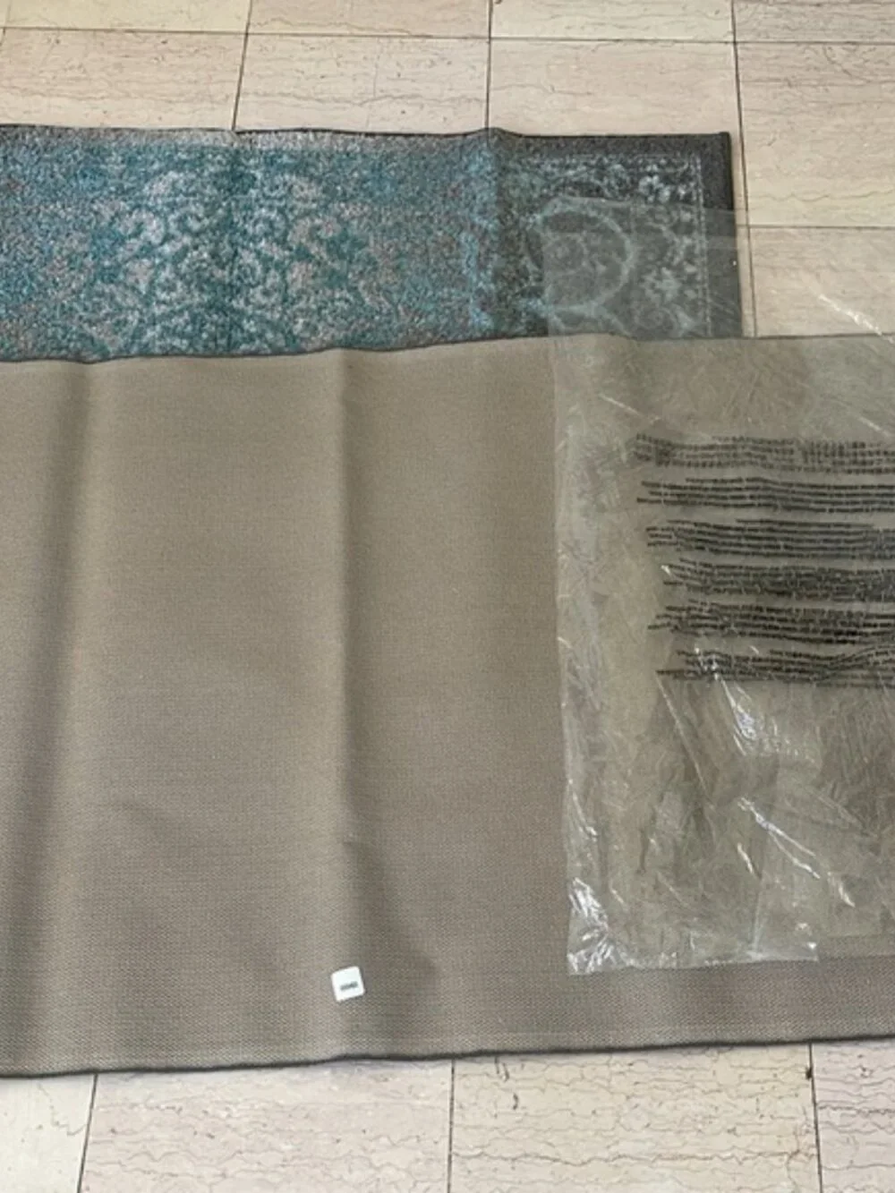 Elegant Blue Gray Scroll Damask Patterned Accent Rug 30x46 Small Area Door Mat
